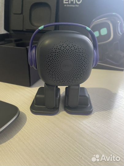 EMO Vector Cozmo Anki робот В наличии