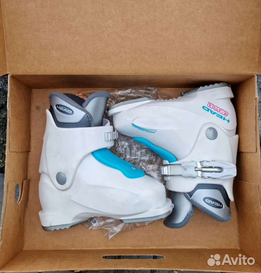 Горнолыжные ботинки детские 17.5