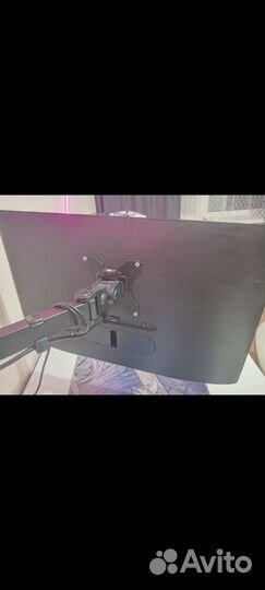 Кронштейн для монитора