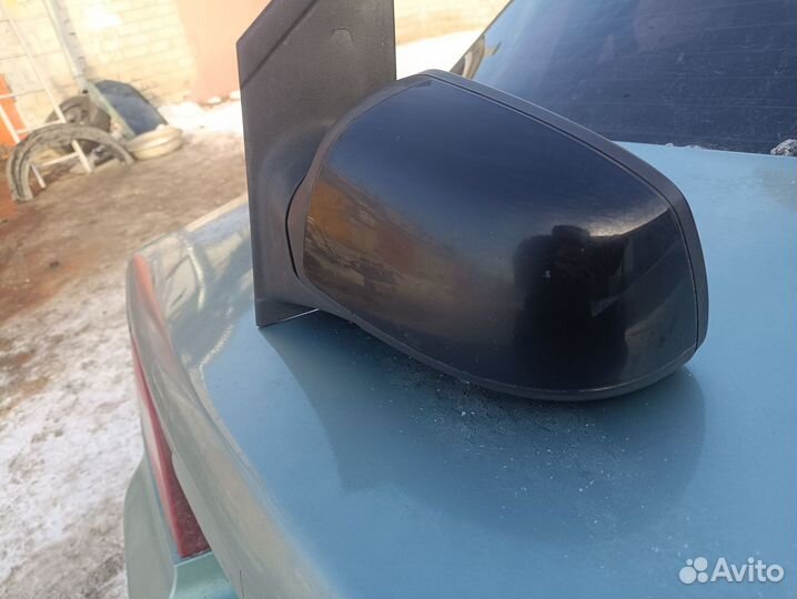 Левое зеркало Ford Focus 2