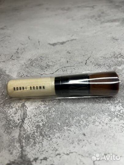 Bobbi Brown Full Coverage Face Brush
