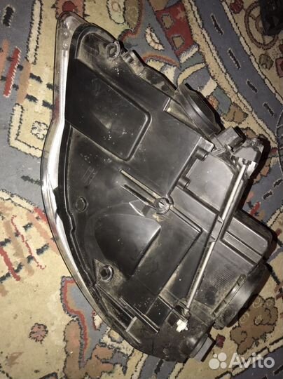 Фара правая volkswagen touareg