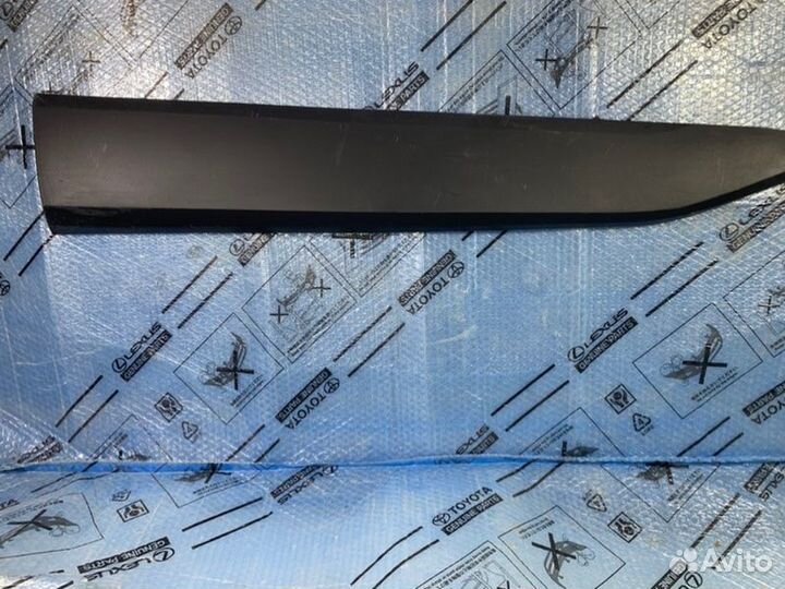 Накладка двери передняя левая Toyota C-Hr 2016