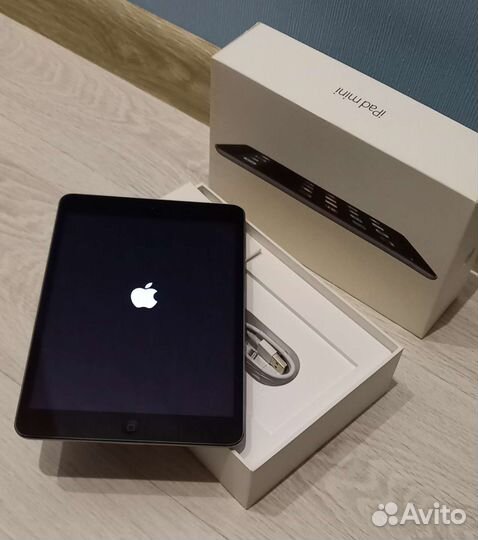 Apple iPad mini 2 Retina