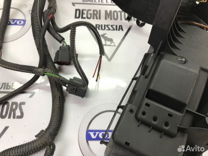 Блок предохранителей EJB Volvo S60 S80 XC70 XC90