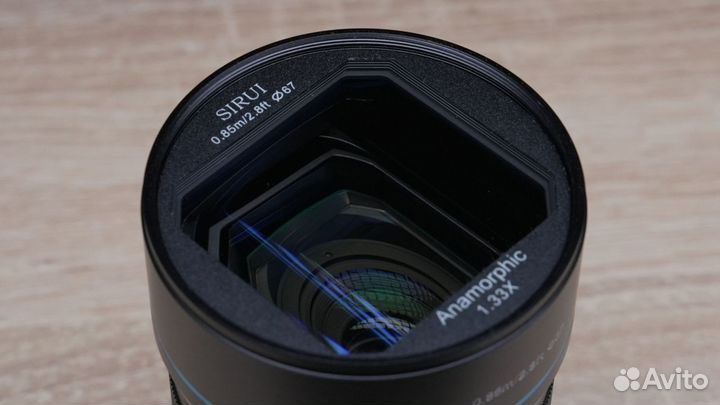 Объектив Sirui 35mm F1.8 Anamorphic M4/3 + Sony E