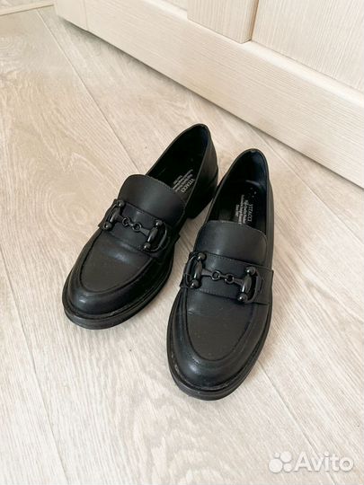 Лоферы женские 40 размер vitacci