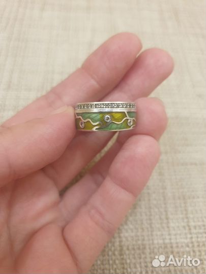 Серебряное кольцо