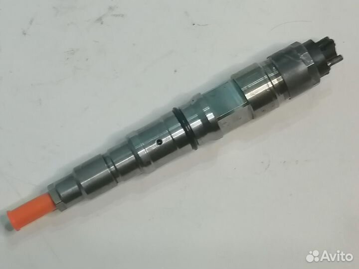 Toпливная фоpсункa Воsсh 0445120235