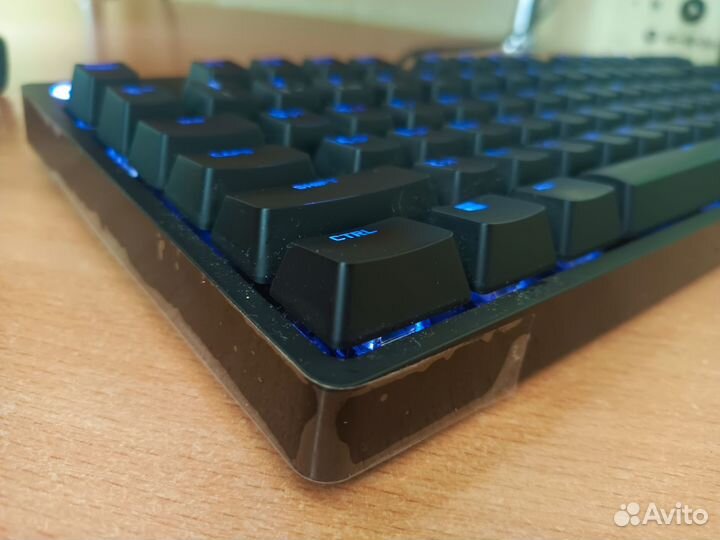 Клавиатура Logitech g pro