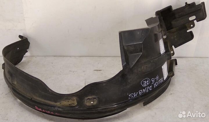 Подкрылок Mitsubishi Delica D2 MB15S 11-15 FR