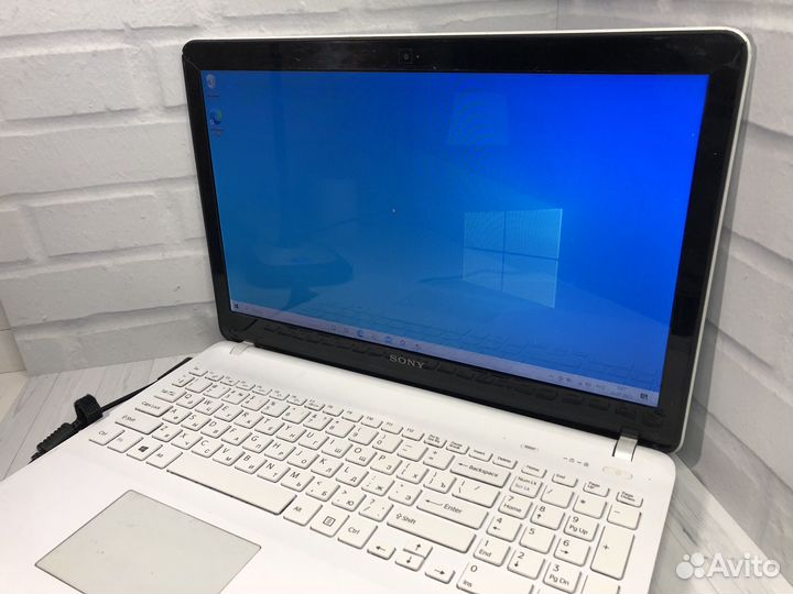 Игровой ноутбук sony 2 видеокарты/i3