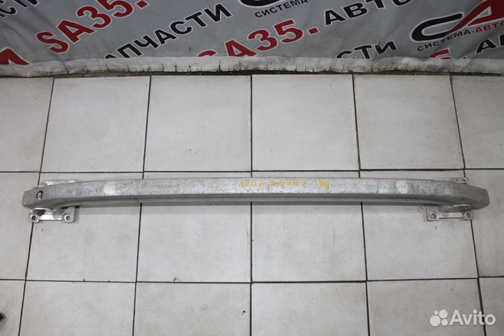 Усилитель заднего бампера Renault Megane II