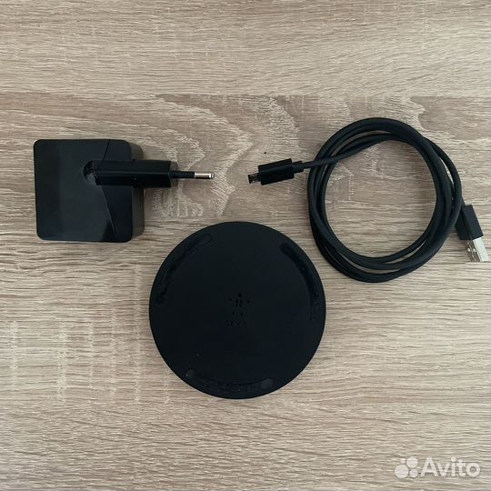 Беспроводная зарядка Belkin