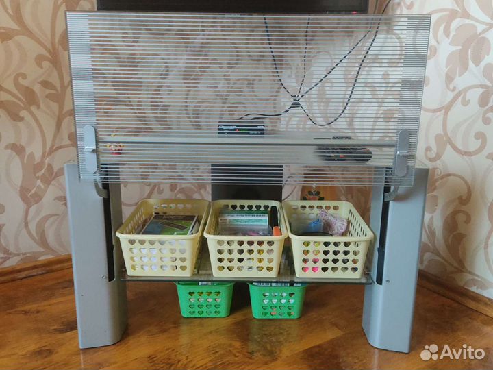 Тумба железная