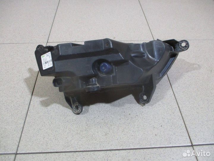 Фара противотуманная левая Porsche Macan (95B)