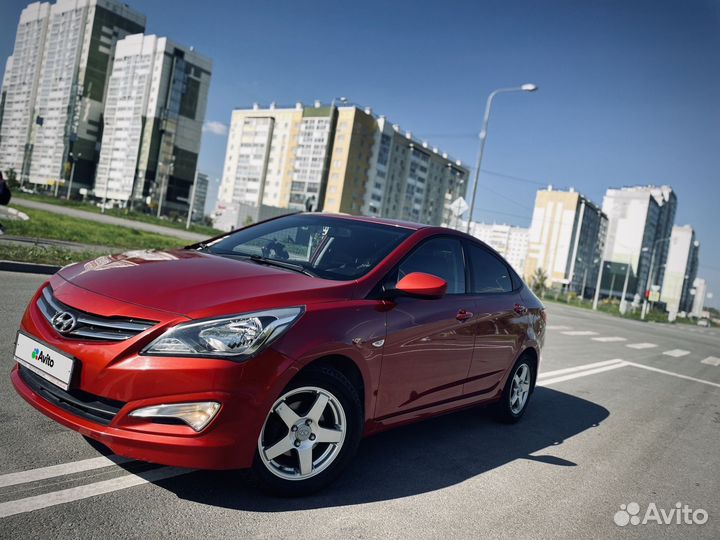 Hyundai Solaris 1.4 AT, 2014, 49 000 км