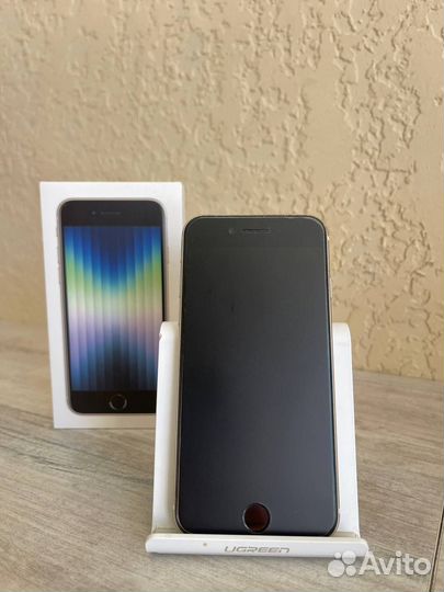 iPhone SE (2022), 64 ГБ