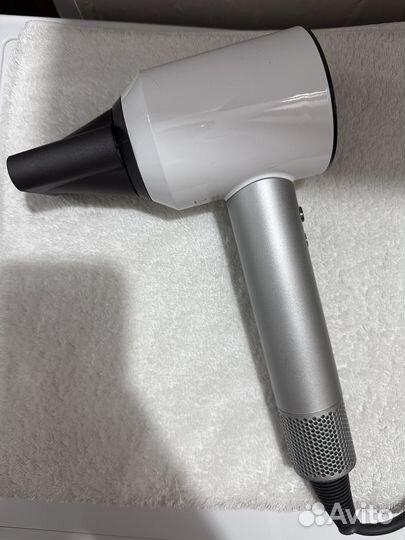 Dyson фен оригинал