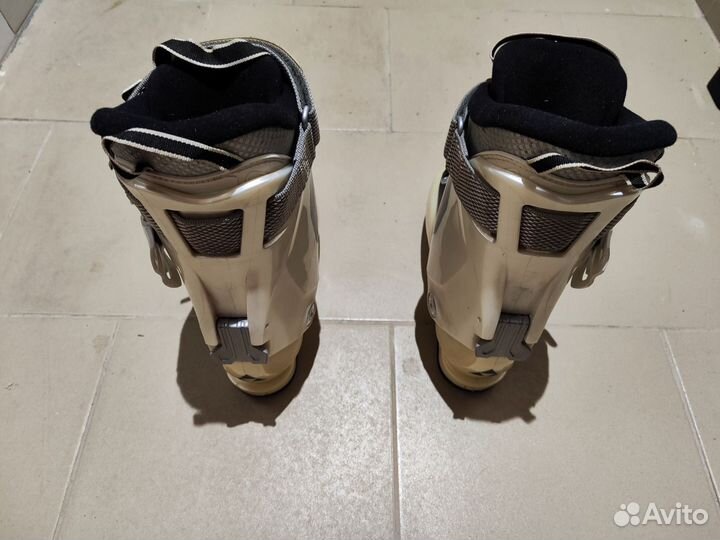 Горнолыжные ботинки Fischer (размер:24.5) женские