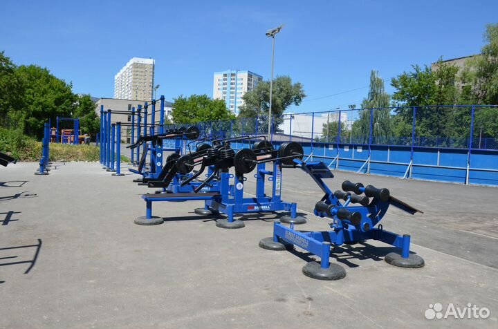 Тренажеры для спортивного центра