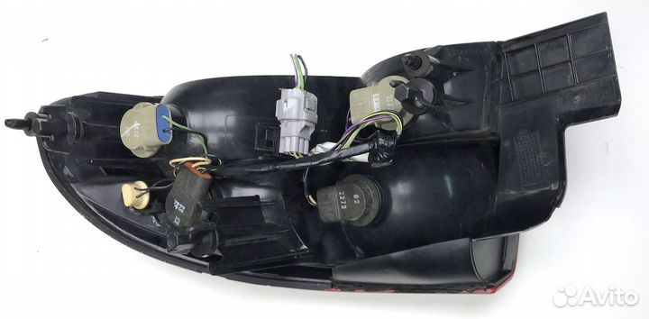 Додж Интерпид Фонарь задний левый