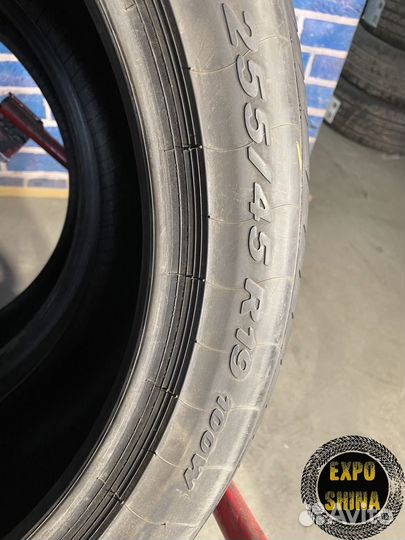 Pirelli P Zero 255/45 R19
