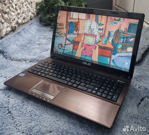 Игровой ноутбук asus i3/GT520MX/озу8гб