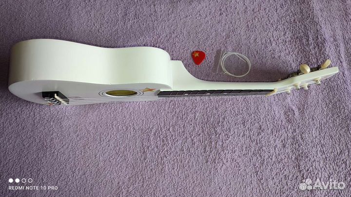 Гитара укулеле