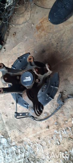 Кия Сид 1/2 2010г ступица задняя правая в сборе