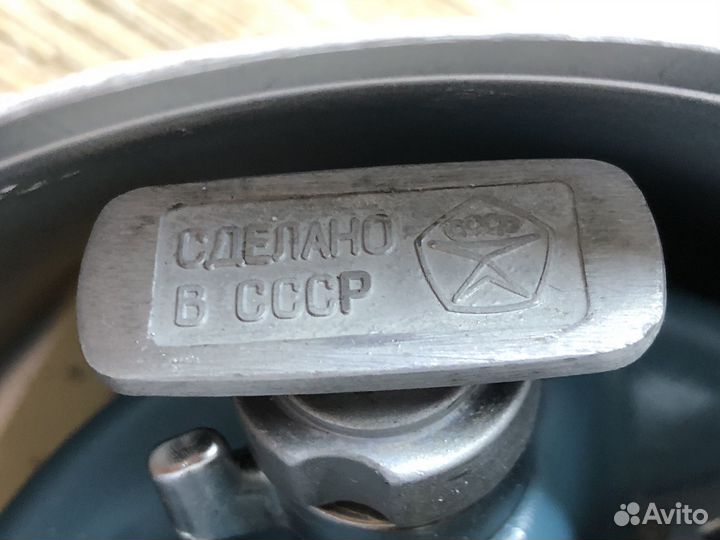 Примус шмель 2