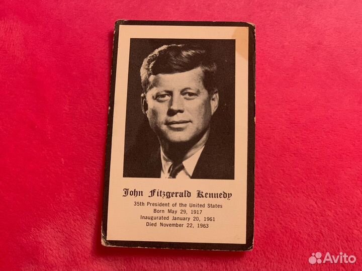 Коллекционная карточка Джон Кеннеди времен СССР