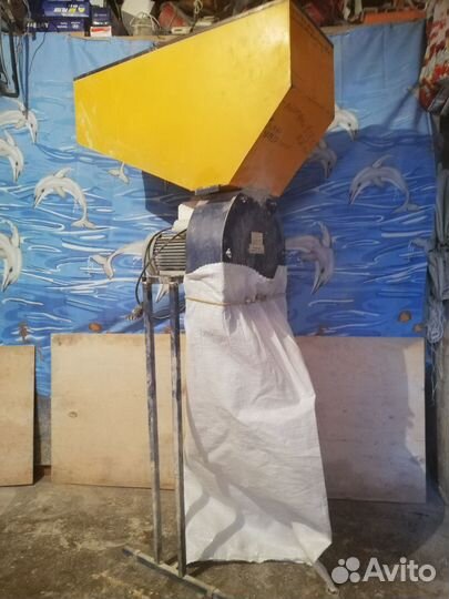 Зернодробилка до 500 кг. в час