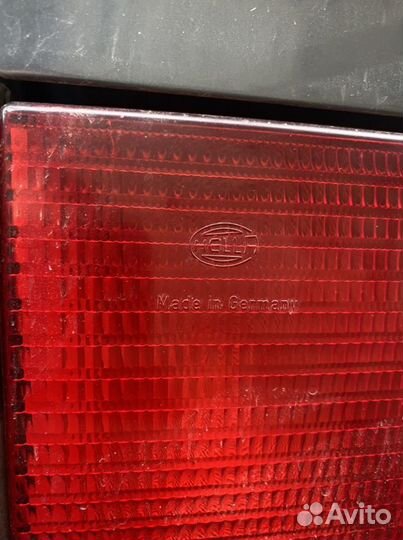 Фонарь в крышку audi 100c4 Hella