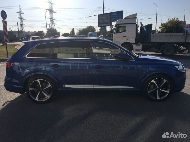 Audi Q7 3.0 AT, 2017, 323 000 км