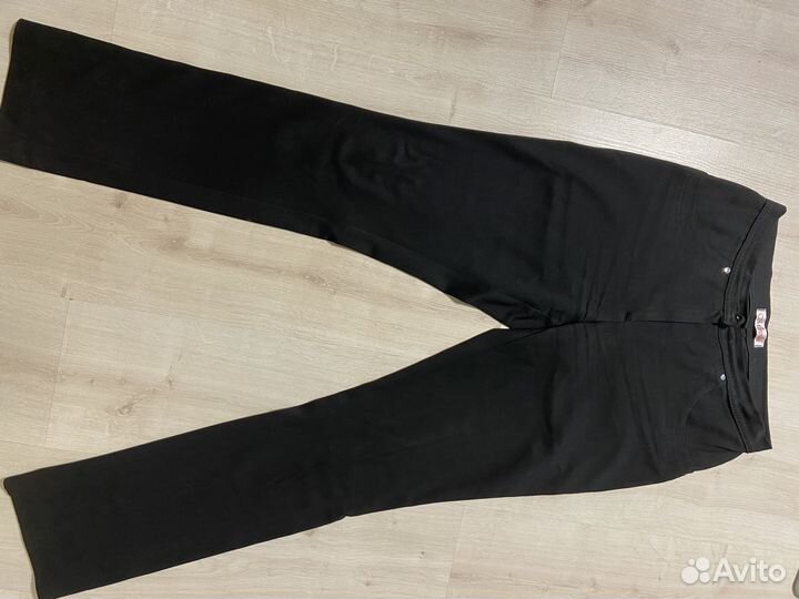 Брюки женские классические черные