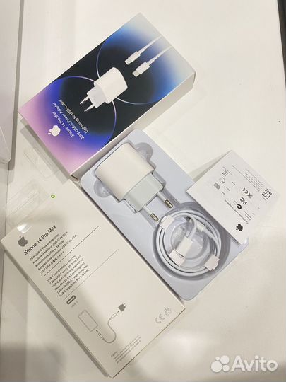 Зарядное устройство на iPhone