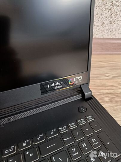 Игровой ноутбук Asus Rog Strix G17