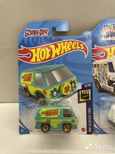 Hot wheels scooby doo/ space jam/ spy racers