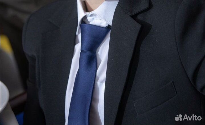 Костюм школьный desalu