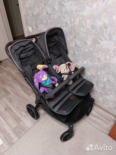 Коляска для двойни или погодок