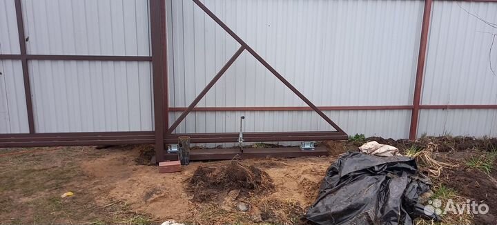 Откатные ворота из профлиста 4 м