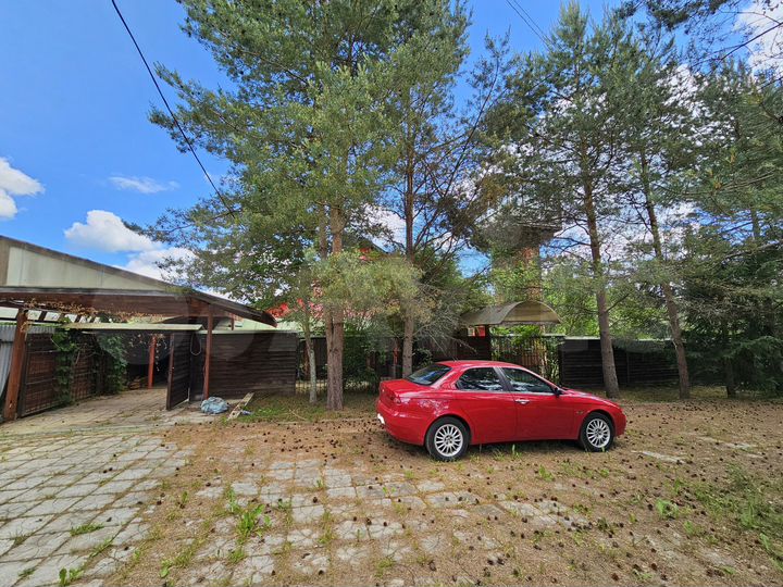 Коттедж 400 м² на участке 1,57 га