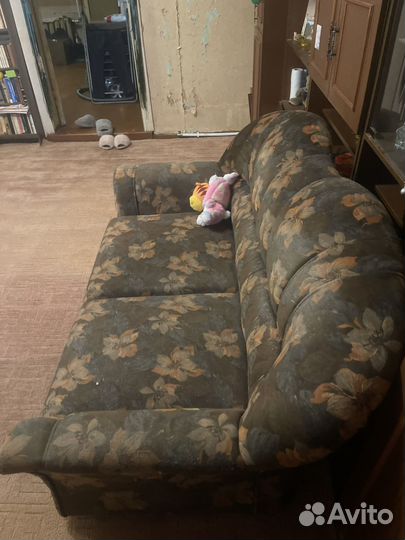 Диван б/у