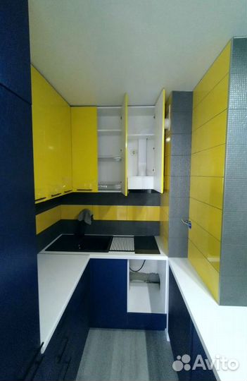 Кухня угловая на заказ. Рассрочка 0%