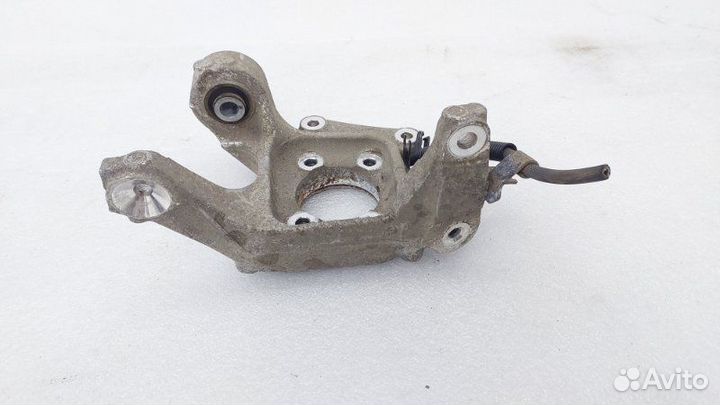 Кулак поворотный задний левый Ford Mondeo 5