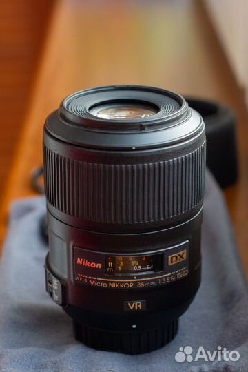 Nikon AF-S DX Micro nikkor 85mm f/3.5G ED VR