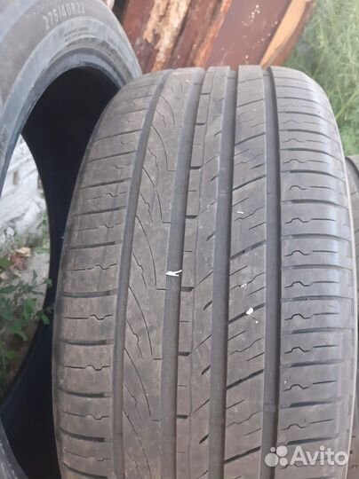 Zeta Impero 275/40 R22