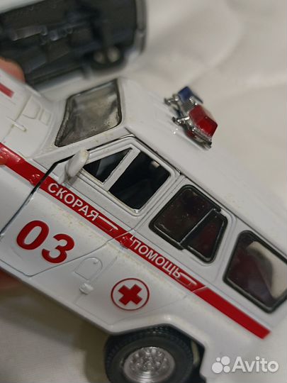 Коллекция моделей машин скорая помощь 12шт