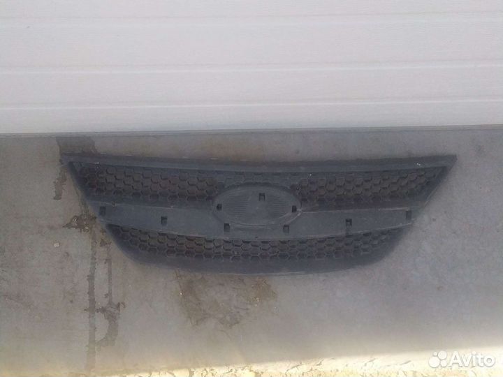 Решетка радиатора Largus